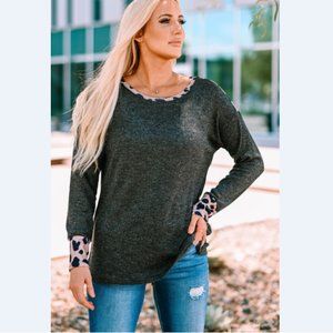 Leopard Round Neck Ribbed Top